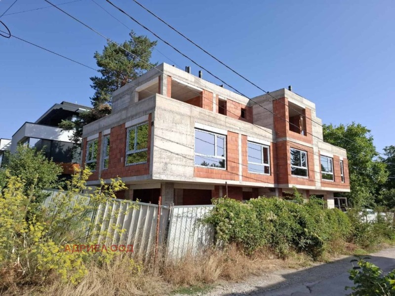 Te koop  Huis Sofia , m-t Kambanite , 209 m² | 69911974 - afbeelding [3]