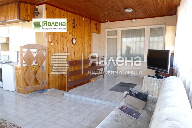 Продава КЪЩА, с. Извор, област София област, снимка 14 - Къщи - 52980385