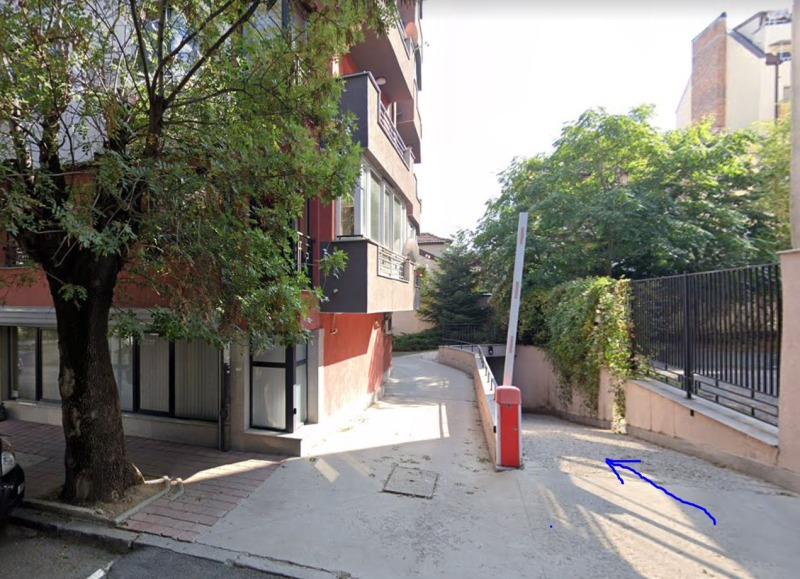 Продава ГАРАЖ, ПАРКОМЯСТО, гр. София, Банишора, снимка 3 - Гаражи и паркоместа - 53368622