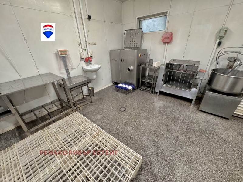 Продава БИЗНЕС ИМОТ, гр. Русе, Родина 1, снимка 9 - Други - 50530217