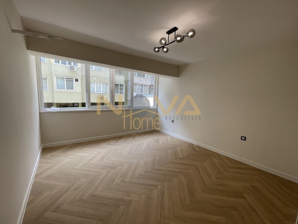 Продава 3-СТАЕН, гр. Варна, Лятно кино Тракия, снимка 3 - Апартаменти - 55950361