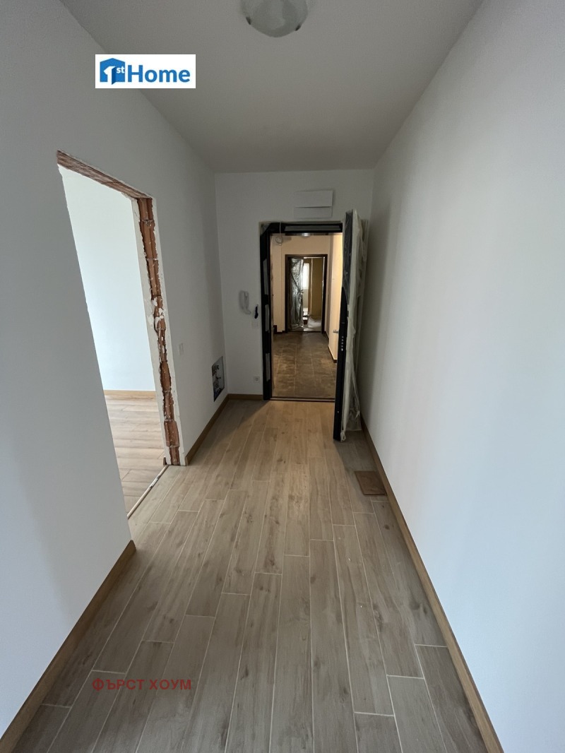 Продава 2-СТАЕН, гр. София, Банишора, снимка 2 - Апартаменти - 52872210