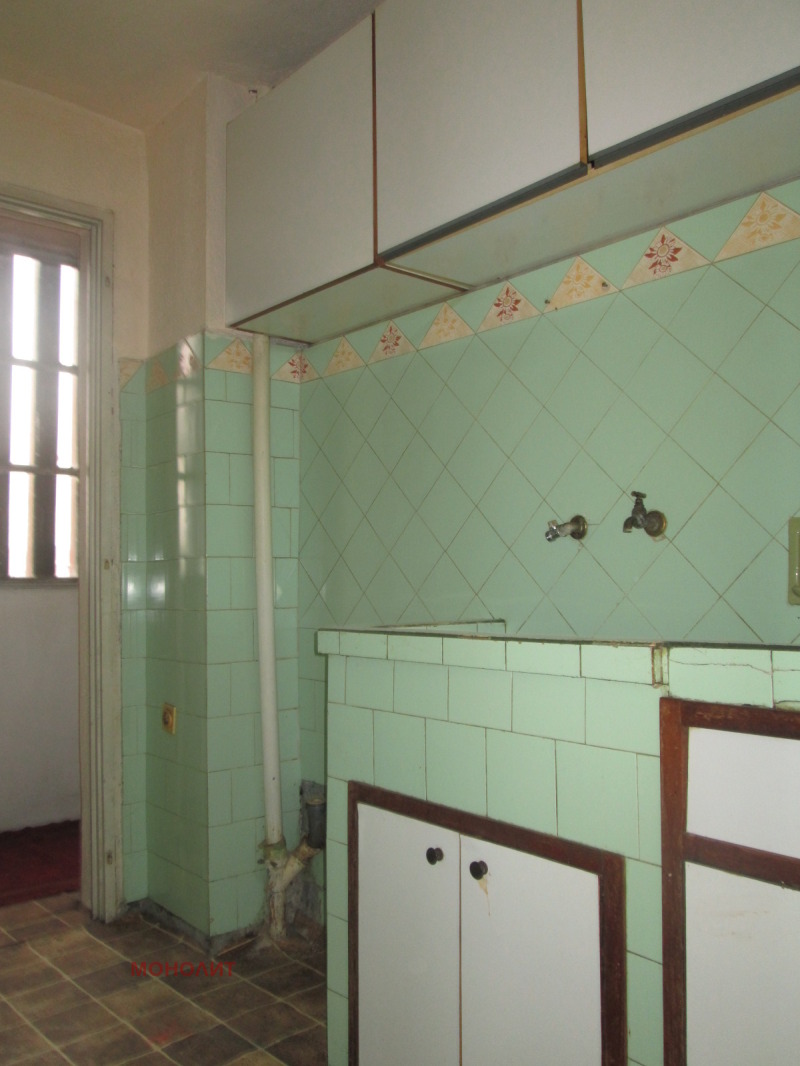 Продава 3-СТАЕН, гр. Севлиево, област Габрово, снимка 2 - Апартаменти - 53442898