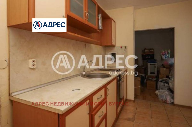 Продава 3-СТАЕН, гр. Бургас, Зорница, снимка 3 - Aпартаменти - 49296428