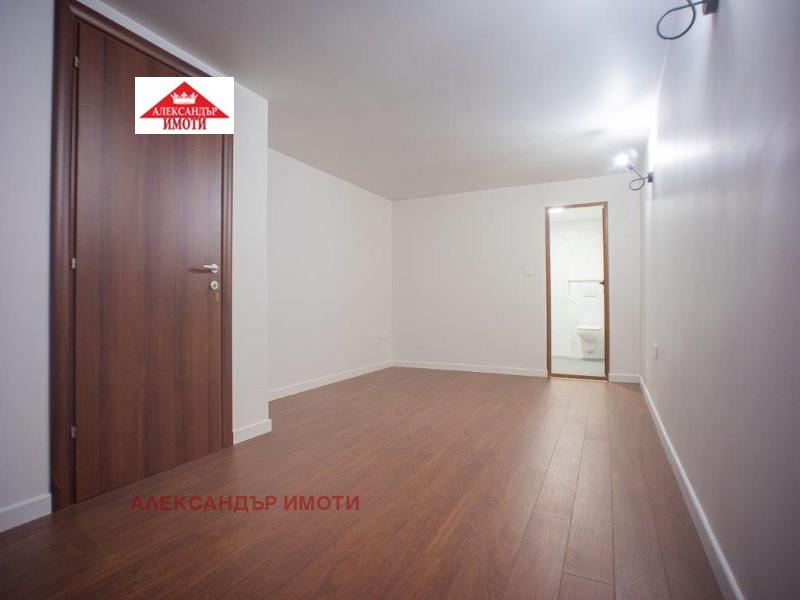 Na prodej  3 ložnice Sofia , Ljulin 7 , 148 m2 | 15128816 - obraz [2]