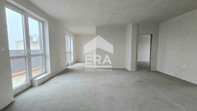 Продава 4-СТАЕН, град Велико Търново, Акация • 257400 € / 503430.64 лв. • 51517775 1