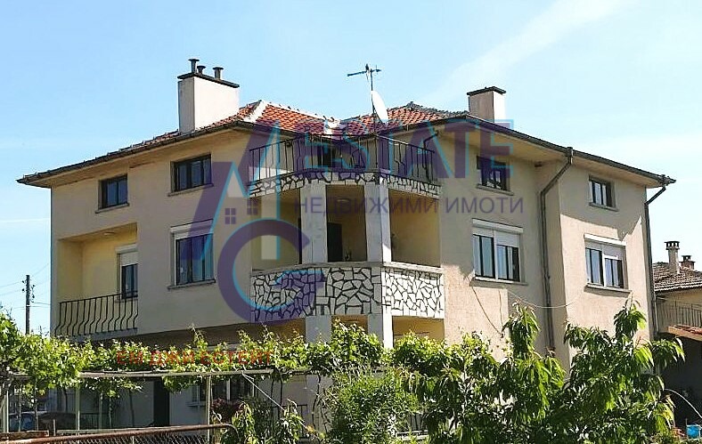 Продава  Къща област Ямбол , с. Миладиновци , 475 кв.м | 92898186