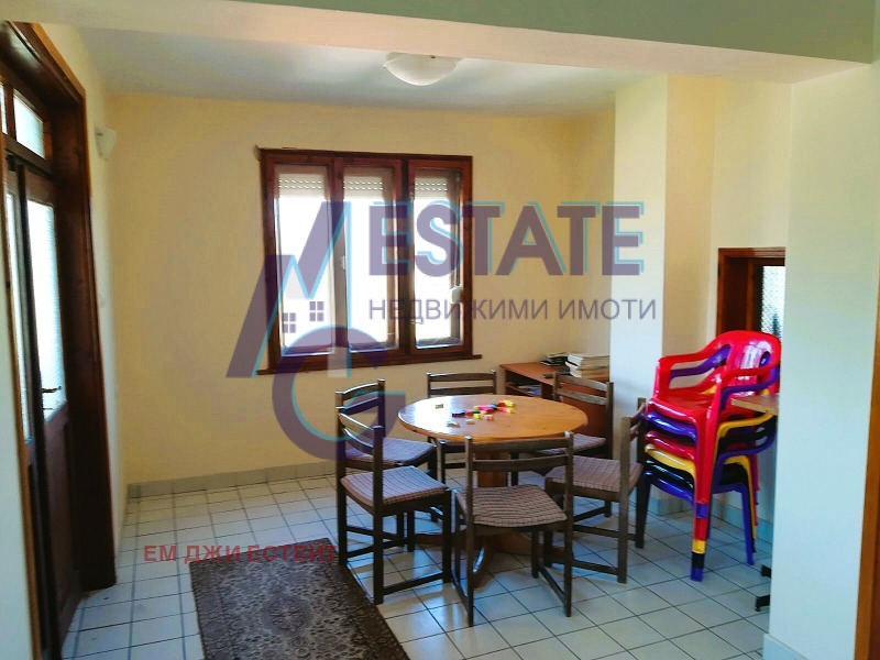 Продава  Къща област Ямбол , с. Миладиновци , 475 кв.м | 92898186 - изображение [8]