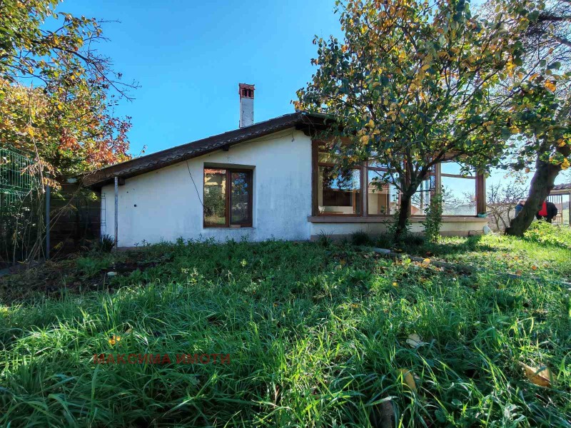 Продава КЪЩА, град Бургас, с. Маринка • 179900 € / 351853.82 лв. • 37104974 1