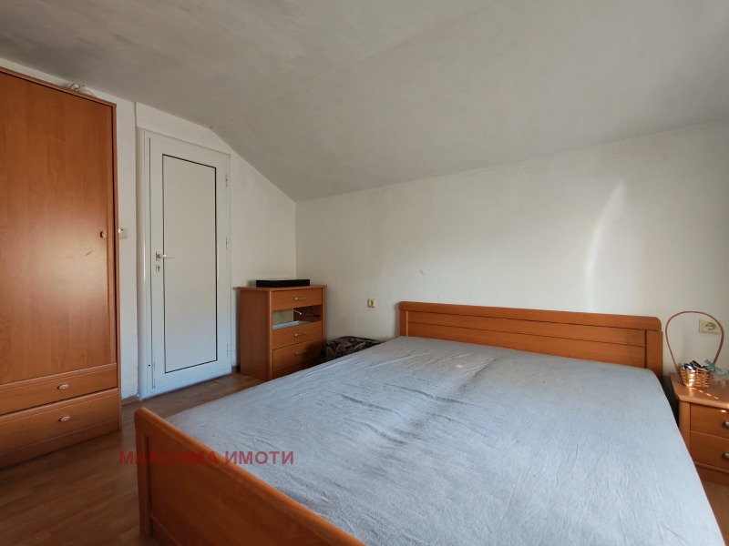 Продава КЪЩА, гр. Бургас, с. Маринка, снимка 13 - Къщи - 52433920