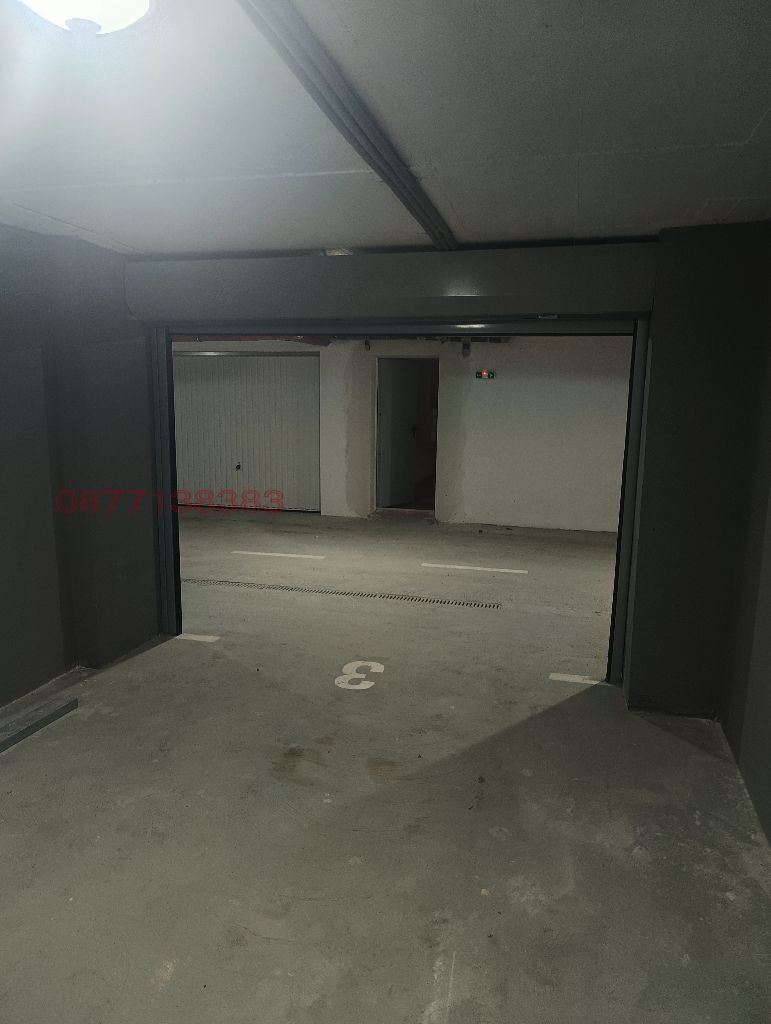 Продава ГАРАЖ, ПАРКОМЯСТО, гр. Кърджали, Възрожденци, снимка 2 - Гаражи и паркоместа - 53040742