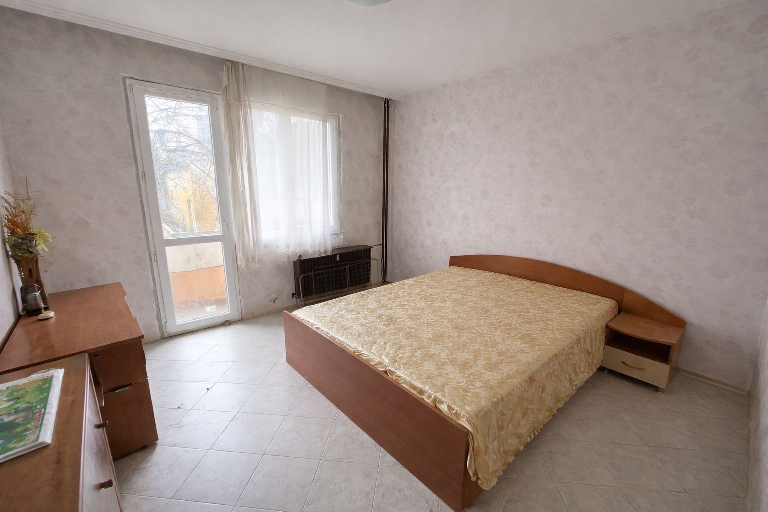 Продава 3-СТАЕН, гр. Варна, Младост 2