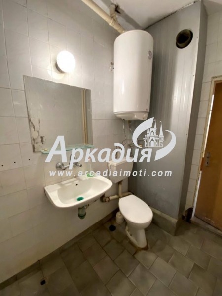 Продава 3-СТАЕН, гр. Пловдив, Въстанически, снимка 5 - Aпартаменти - 47060456