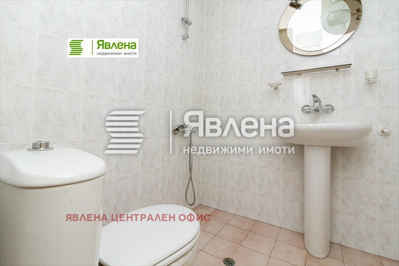 Продава 3-СТАЕН, гр. София, Център, снимка 5 - Aпартаменти - 48020448