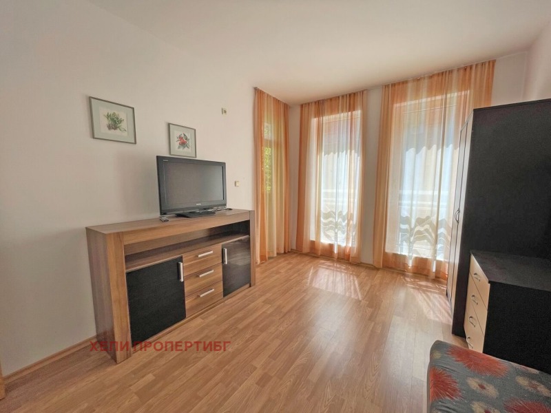 Till salu  2 sovrum region Burgas , k.k. Slantjev brjag , 67 kvm | 86600575 - bild [8]