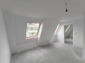 Продава МНОГОСТАЕН, град Русе, Ялта • 158000 € • 74183468 — Holmes.bg
