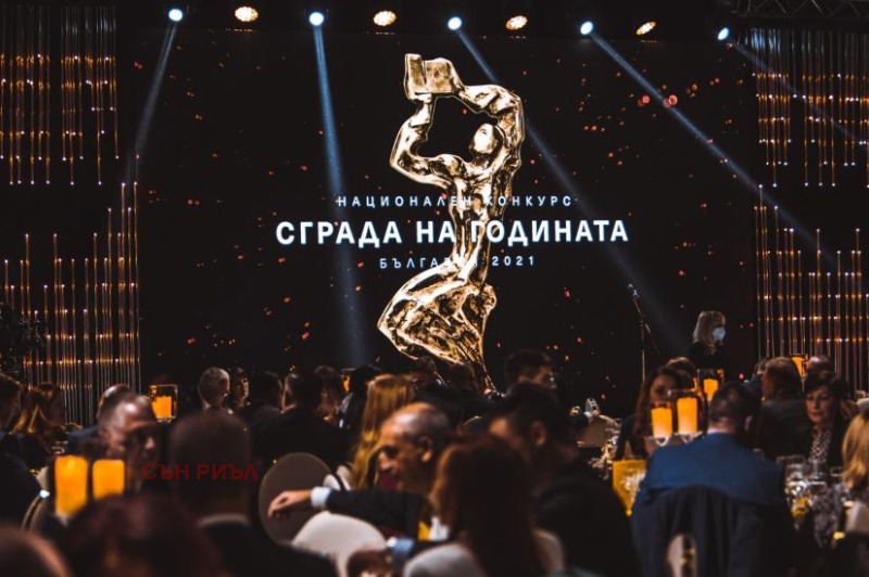 Продава 4-СТАЕН в град Варна, к.к. Св.Св. Константин и Елена - 197 кв.м / 900 000 € » 1 760 247.00 лв., СЪН РИЪЛ