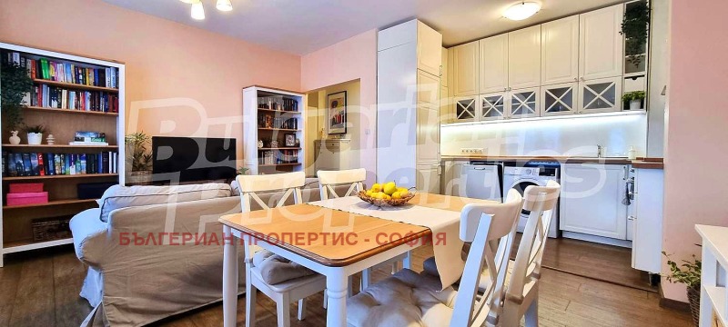 Продава  3-стаен град София , гр. Банкя , 94 кв.м | 30958942