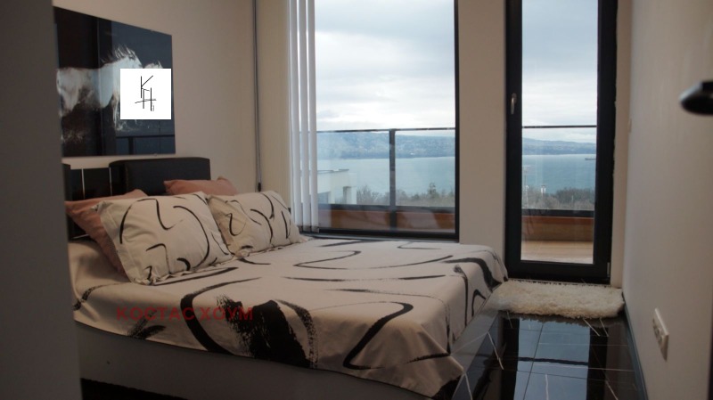 Продава 3-СТАЕН, гр. Варна, Галата, снимка 3 - Апартаменти - 53050123