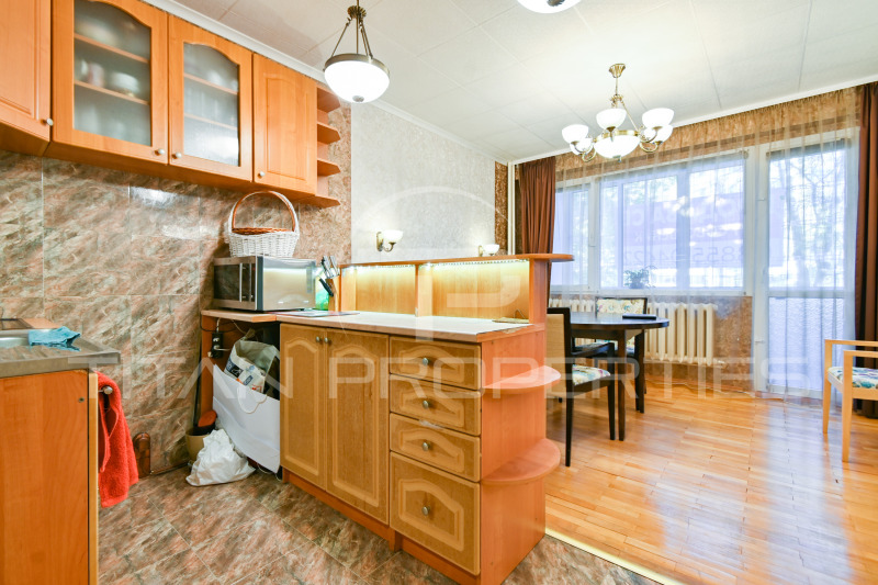 Продава  4-стаен град София , Света Троица , 88 кв.м | 20914799 - изображение [7]