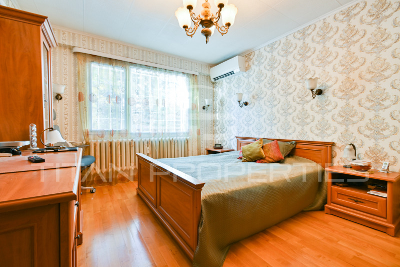 Продава  4-стаен град София , Света Троица , 88 кв.м | 20914799 - изображение [8]