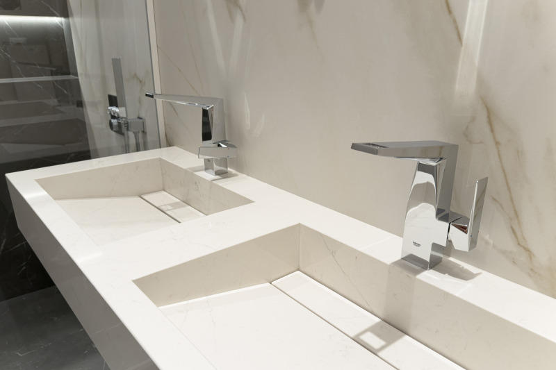 Продава 4-СТАЕН, гр. Варна, к.к. Св.Св. Константин и Елена, снимка 13 - Апартаменти - 53454681