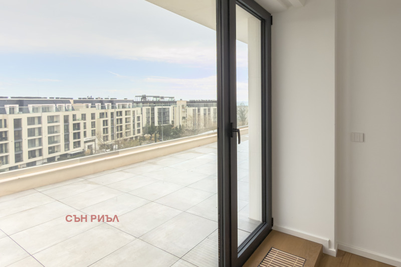 Продава 4-СТАЕН, гр. Варна, к.к. Св.Св. Константин и Елена, снимка 9 - Апартаменти - 53454681