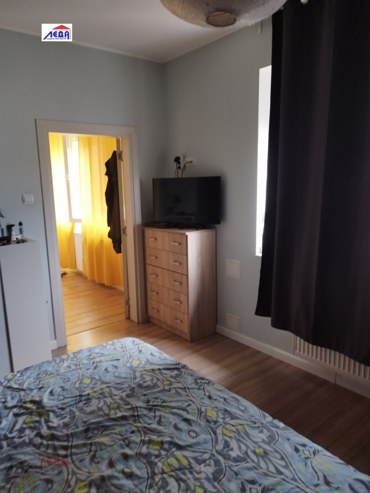 Продава 3-СТАЕН, гр. Плевен, Идеален център, снимка 2 - Апартаменти - 50058251