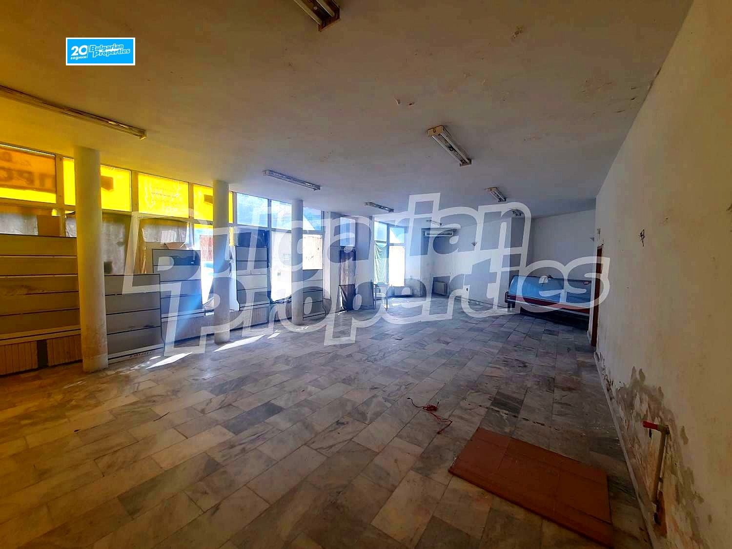 Продава МАГАЗИН, гр. Поморие, област Бургас, снимка 2 - Магазини - 45861250