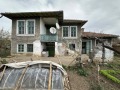 Продава КЪЩА, област Велико Търново, с. Ресен • 64000 € • 97218961 — Holmes.bg
