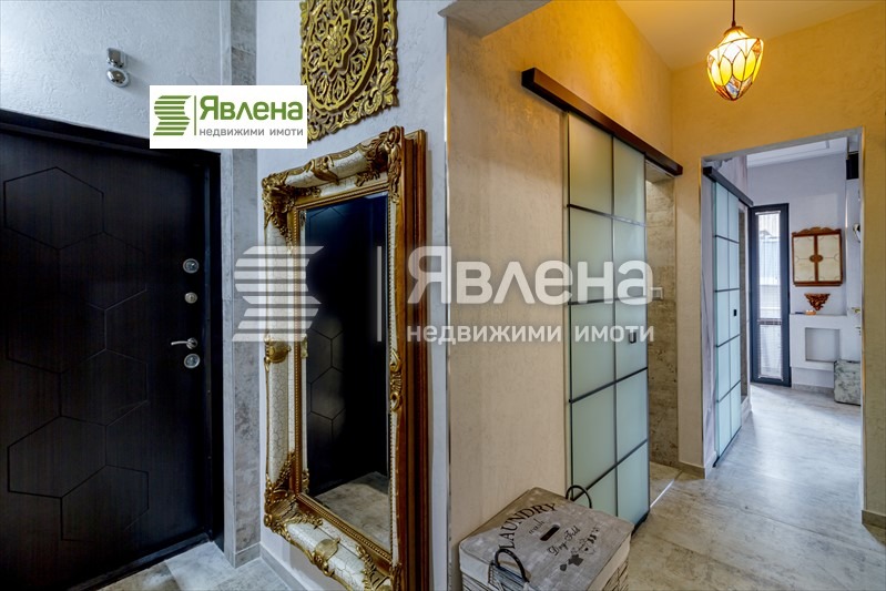 Продава 2-СТАЕН, гр. София, Център, снимка 14 - Апартаменти - 53001605