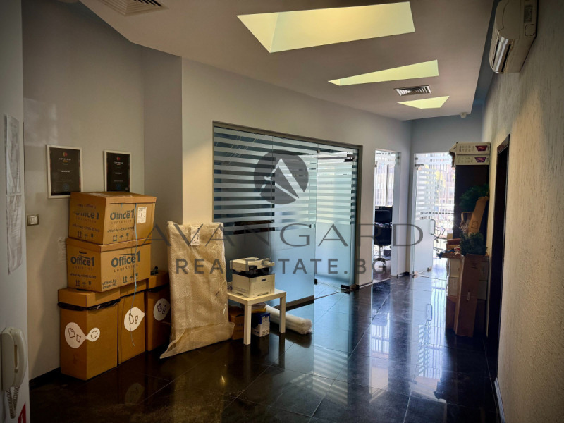 Продава  Офис град Пловдив , Център , 120 кв.м | 44925278 - изображение [9]
