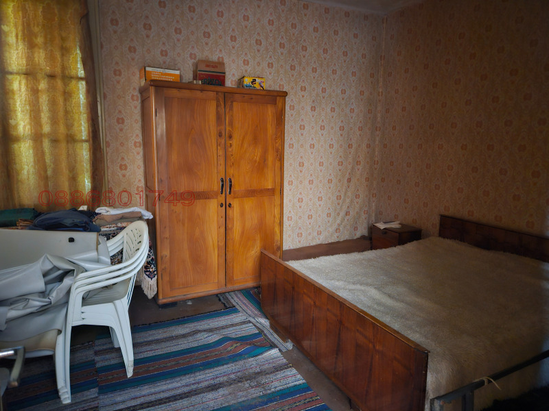 Продава КЪЩА, с. Беглеж, област Плевен, снимка 2 - Къщи - 52780195