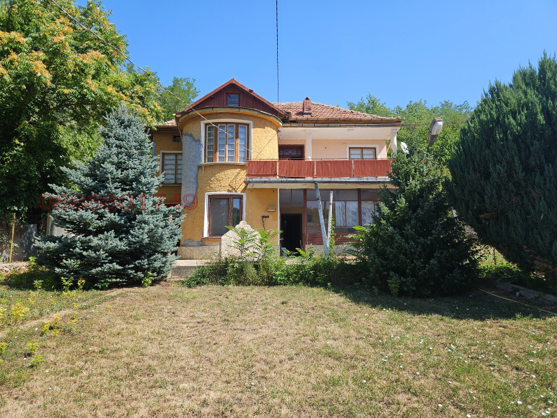 Продава КЪЩА, с. Беглеж, област Плевен