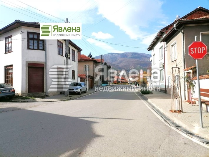 Продава КЪЩА, с. Костенец, област София област, снимка 2 - Къщи - 52852110