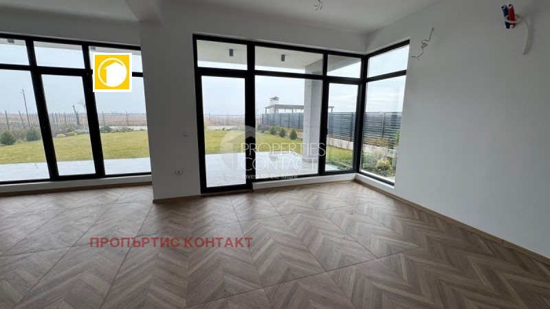 Продава КЪЩА, гр. Поморие, област Бургас, снимка 3 - Къщи - 53398175