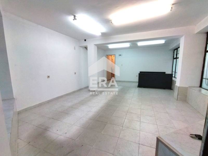 Myytävänä  Myymälä Varna , Tsentar , 71 neliömetriä | 94940549 - kuva [5]