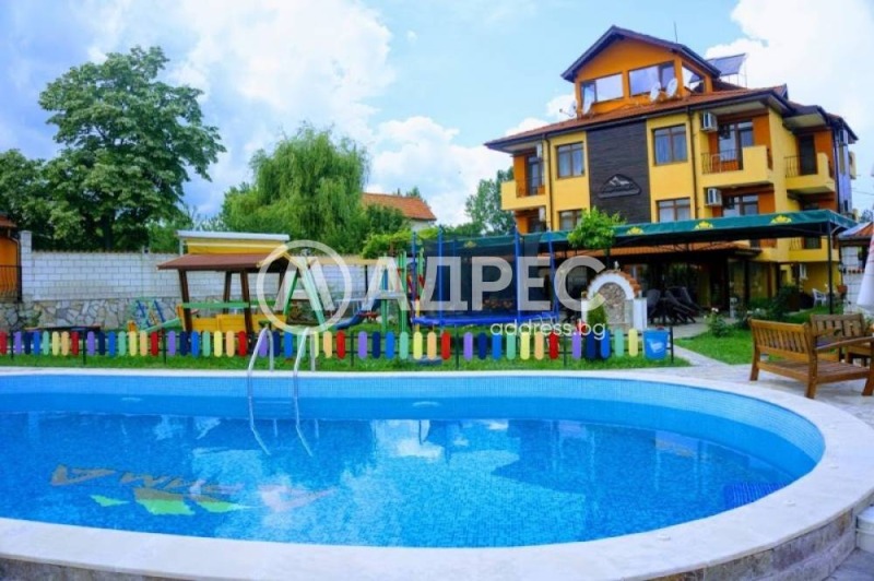 Продава ХОТЕЛ в област Шумен, с. Сушина - 857 кв.м / 1 278 229.70 € » 2 500 000 лв., АДРЕС НЕДВИЖИМИ ИМОТИ - КАНТОРА ШУМЕН