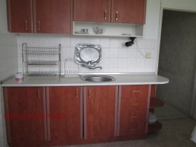 2 chambres Droujba 4, Pleven