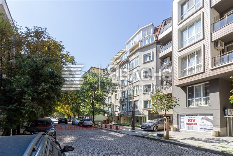 Te koop  2 slaapkamers Sofia , Tsentar , 101 m² | 17460240