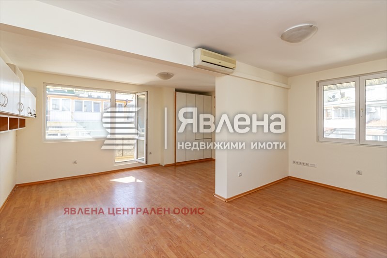 Na sprzedaż  2 sypialnie Sofia , Centar , 101 mkw | 17460240 - obraz [6]