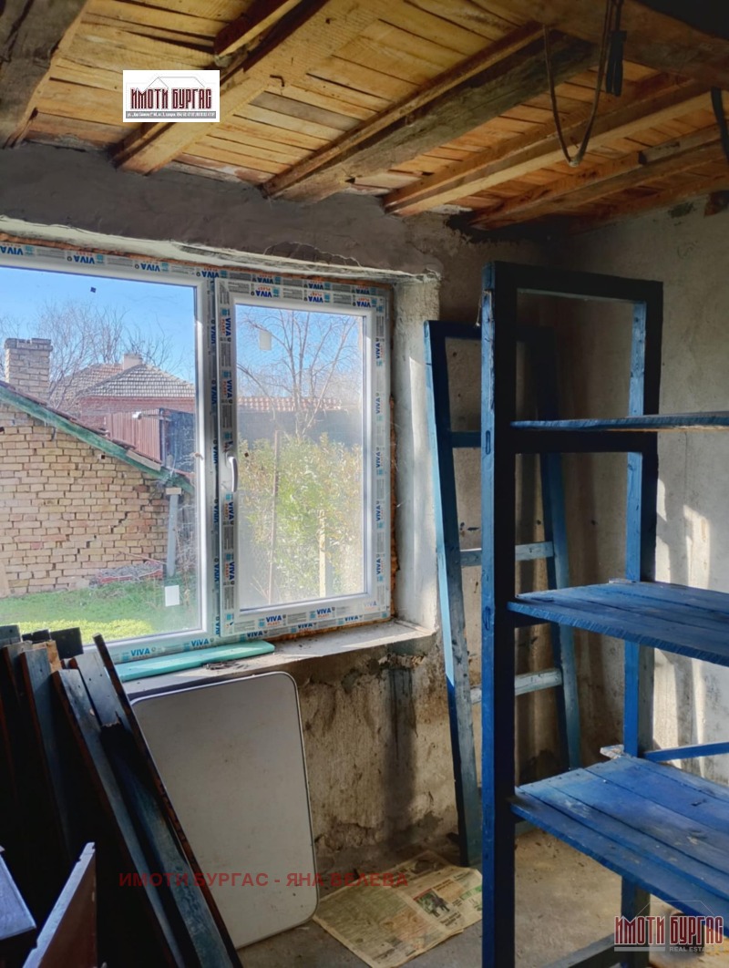 Продава КЪЩА, с. Трояново, област Бургас, снимка 6 - Къщи - 53093691