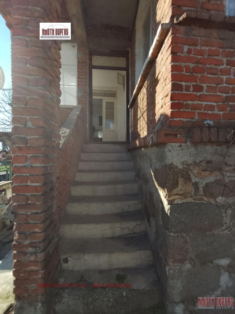 Продава КЪЩА, с. Трояново, област Бургас, снимка 2 - Къщи - 53093691