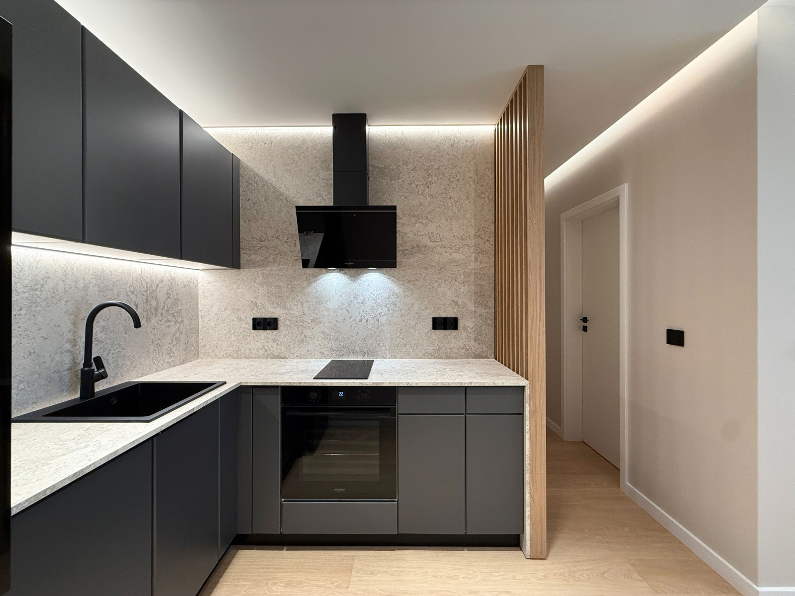 Продава 2-СТАЕН, гр. София, Малинова долина, снимка 8 - Апартаменти - 56119576