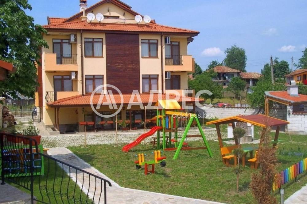 Продава ХОТЕЛ, с. Сушина, област Шумен, снимка 2 - Хотели - 50712769