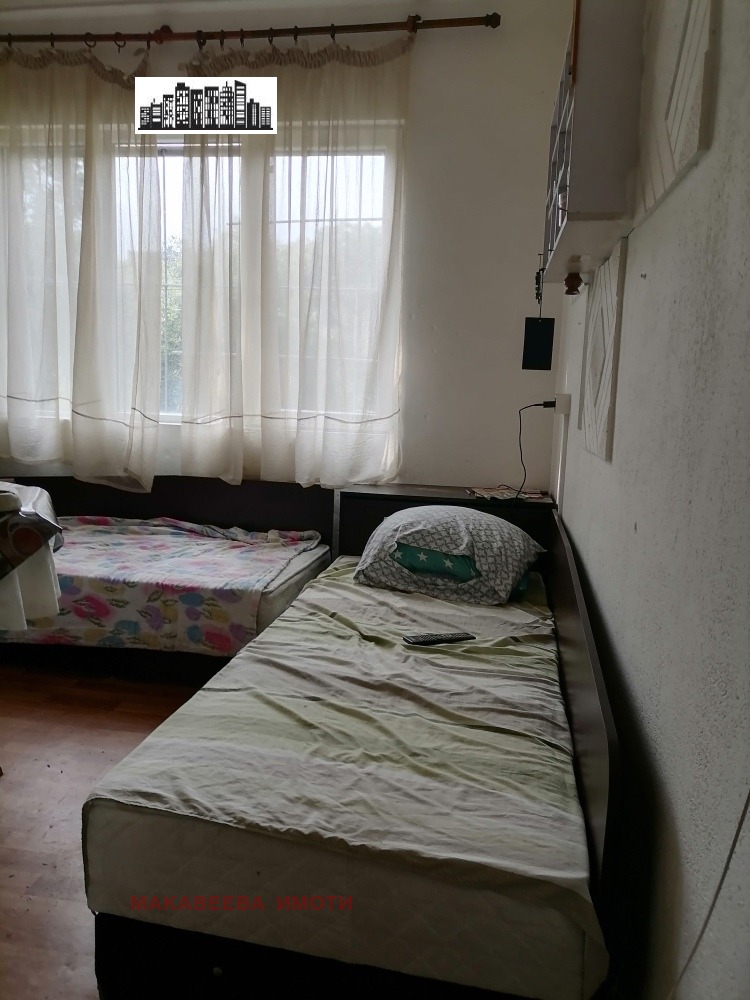 Продава  1-стаен град Пловдив , Изгрев , 25 кв.м | 53886423 - изображение [2]