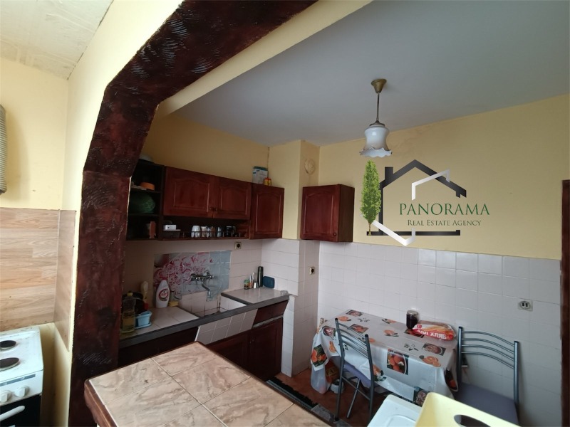 Продава  2-стаен град Шумен , Добруджански , 59 кв.м | 39234296