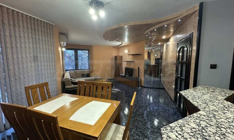 Na sprzedaż  2 sypialnie Plowdiw , Centar , 130 mkw | 35360169 - obraz [2]