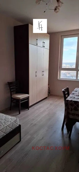 Продава 3-СТАЕН, гр. Варна, Зимно кино Тракия, снимка 3 - Aпартаменти - 48791088