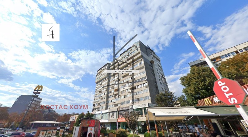 Продава 3-СТАЕН, гр. Варна, Зимно кино Тракия, снимка 1 - Aпартаменти - 48791088